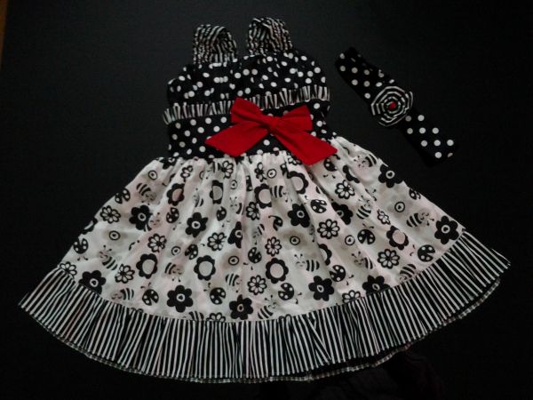 Vestido preto e branco