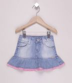 Saia jeans azul claro com babado rosa