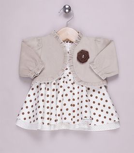Vestido bege e creme de poá com bolero