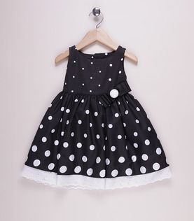 Vestido de poá preto e branco